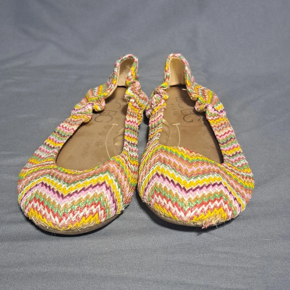 BCBG Paris PL-MAGIE Multi-Color Woven Chevron‎ Slip On Ballet Flats /US 5.5 B